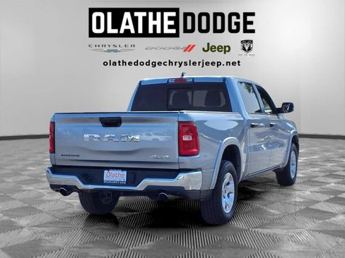 Used 2025 RAM 1500 Big Horn AWD/4WD image 24