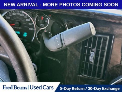 Used 2022 Chevrolet Express 2500 w/ Enhanced Convenience Package RWD image 19