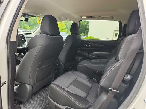 Certified 2025 Subaru Ascent Premium AWD/4WD image 10
