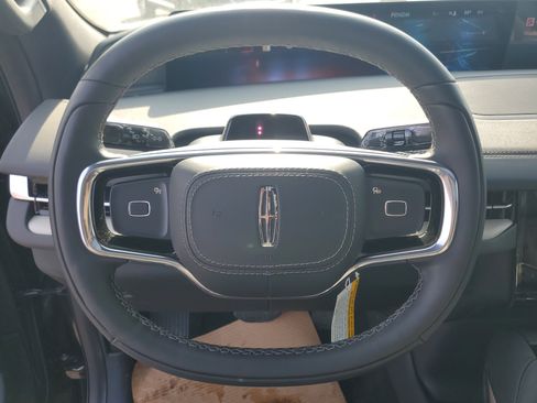 New 2026 Lincoln Navigator Reserve w/ Jet Appearance Package image 16