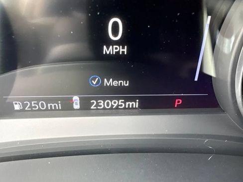 Certified 2024 Cadillac XT5 Premium Luxury w/ Technology Package AWD/4WD image 5