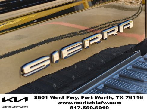 Used 2022 GMC Sierra 1500 Denali w/ Technology Package RWD image 11