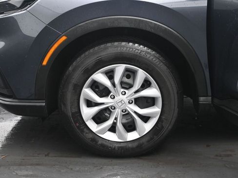 Used 2025 Honda CR-V LX image 27