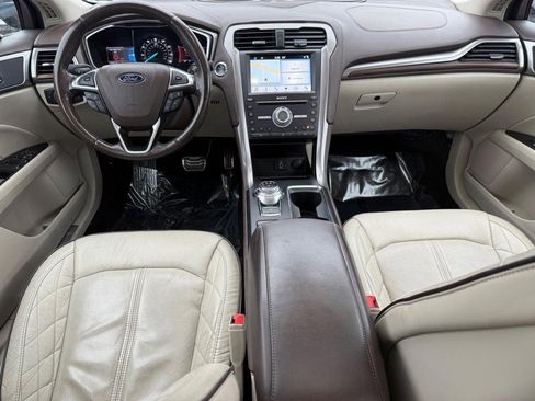 Used 2017 Ford Fusion Platinum image 15
