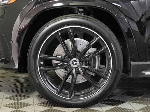 New 2026 Mercedes-Benz GLS 580 4MATIC image 36