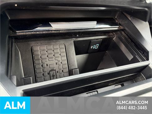 Used 2024 Ford F350 Lariat w/ Lariat Ultimate Package image 21