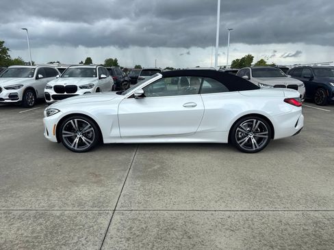 Used 2023 BMW 430i Convertible w/ Premium Package RWD image 2