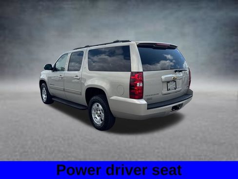 Used 2011 Chevrolet Suburban LT AWD/4WD image 9