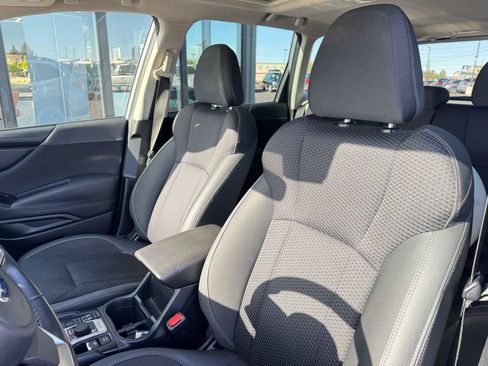 Used 2022 Subaru Forester Premium AWD/4WD image 12
