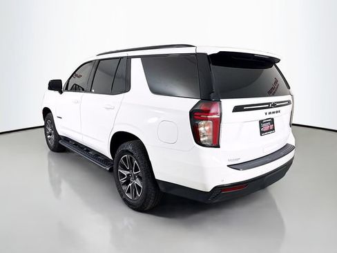 Used 2024 Chevrolet Tahoe Z71 w/ Luxury Package AWD/4WD image 7