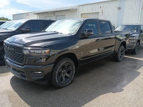 Used 2026 RAM 1500 Big Horn AWD/4WD image 2