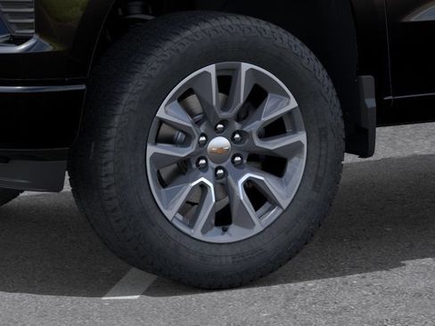 New 2026 Chevrolet Silverado 1500 RST w/ Z71 Off-Road Package AWD/4WD image 9