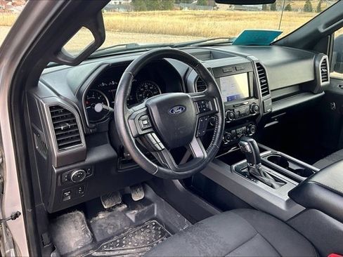Used 2020 Ford F150 XLT w/ Equipment Group 302A Luxury image 17