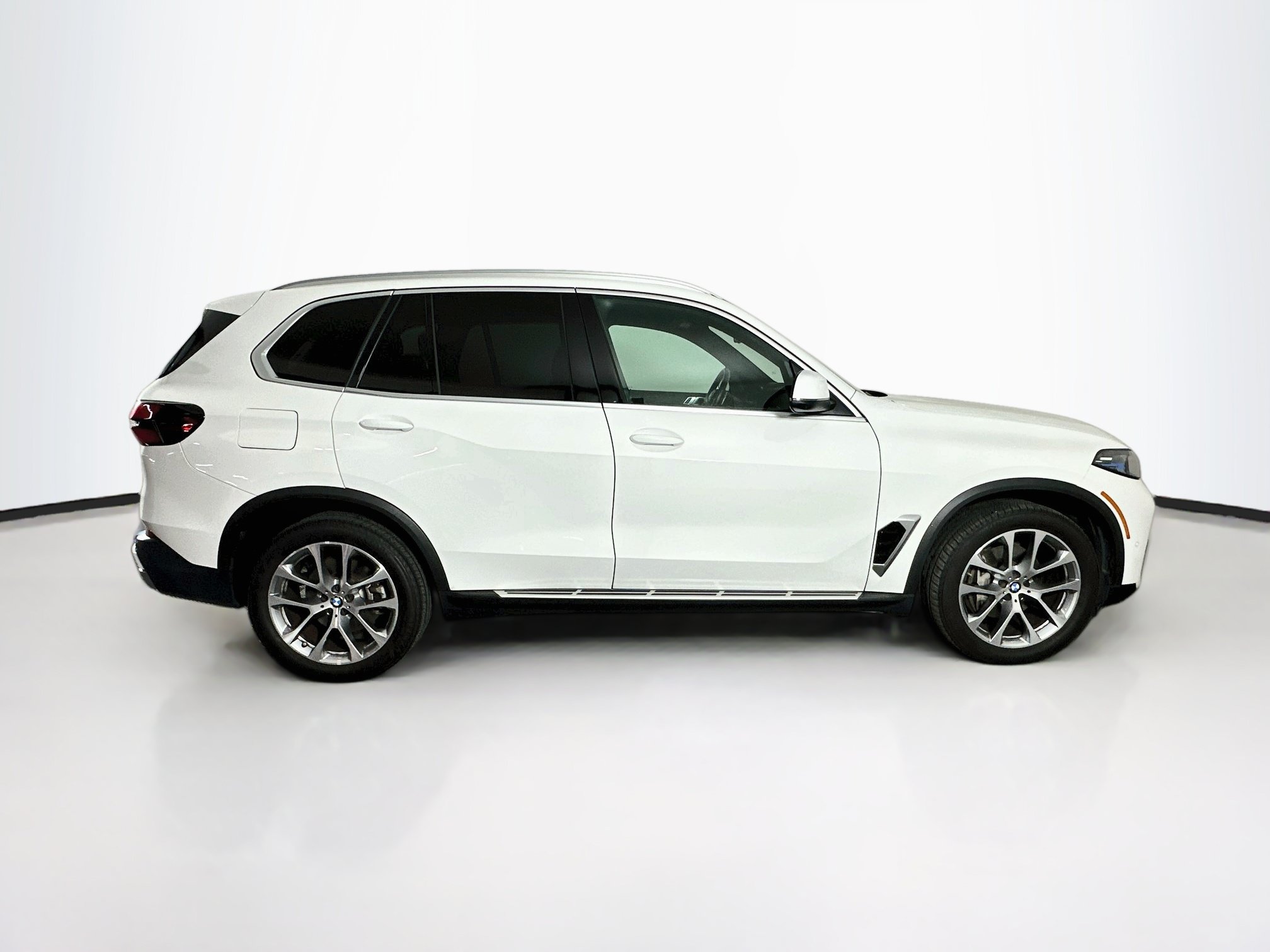 Used 2026 BMW X5 xDrive40i AWD/4WD image 10