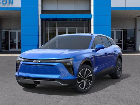New 2025 Chevrolet Blazer EV LT w/ LPO, All-Weather Mat Package FWD image 6