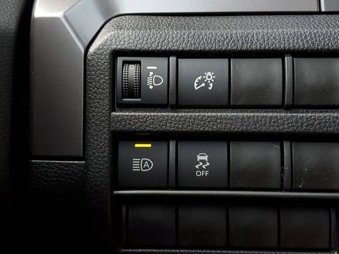 New 2026 Toyota Tacoma SR5 image 33