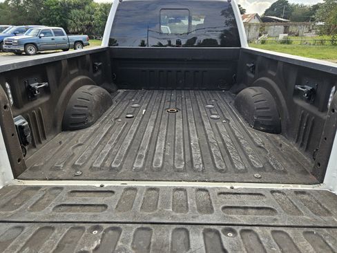 Used 2022 Ford F250 Lariat w/ Lariat Ultimate Package AWD/4WD image 9