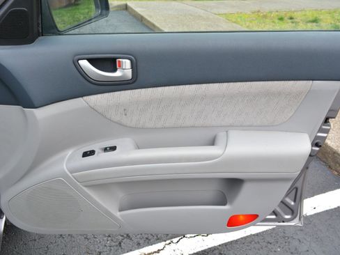 Used 2006 Hyundai Sonata GL image 16