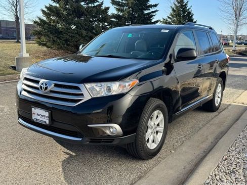 Used 2013 Toyota Highlander SE image 32