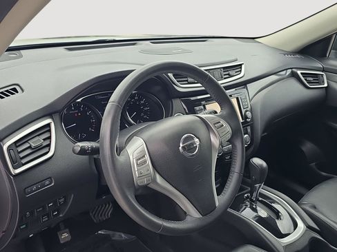 Used 2016 Nissan Rogue SL AWD/4WD image 16