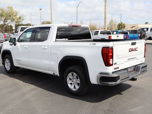 Certified 2023 GMC Sierra 1500 SLE image 6