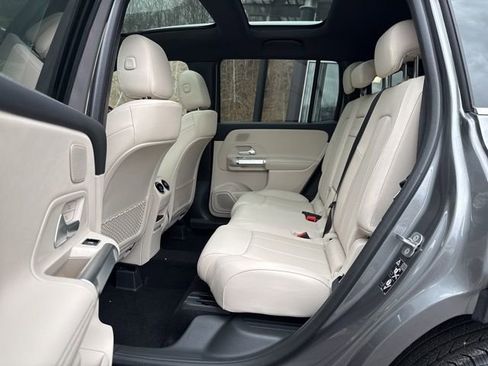 New 2026 Mercedes-Benz GLB 250 4MATIC image 21