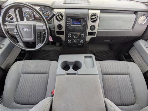 Used 2013 Ford F150 XLT w/ XLT Chrome Pkg image 16