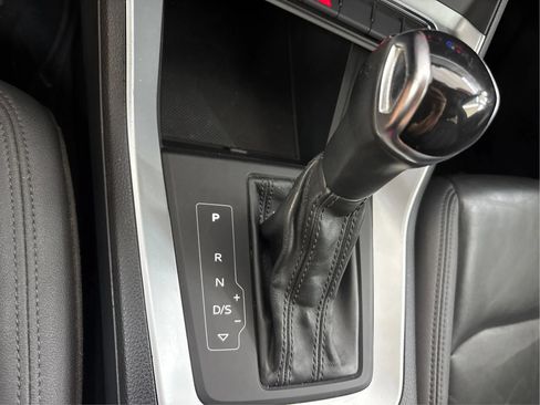 Used 2020 Audi Q3 2.0T Premium AWD/4WD image 43