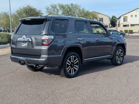 Used 2016 Toyota 4Runner Limited image 3