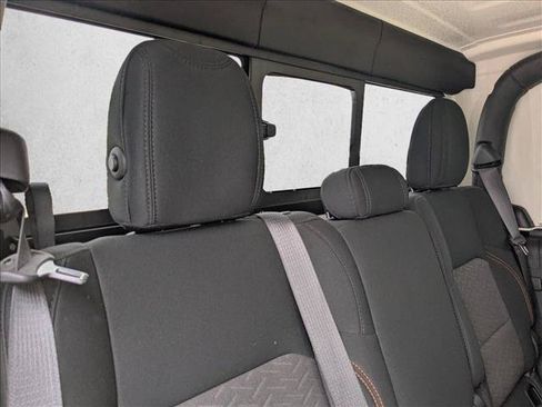 Used 2022 Jeep Gladiator Mojave w/ LED Lighting Group AWD/4WD image 17