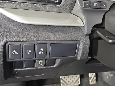 Used 2022 Mitsubishi Eclipse Cross SE AWD/4WD image 23