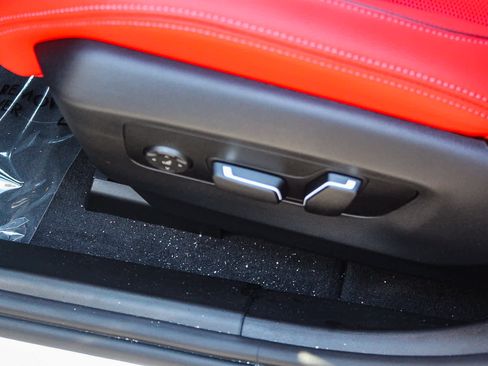 New 2026 BMW M5 w/ Carbon Package AWD/4WD image 21