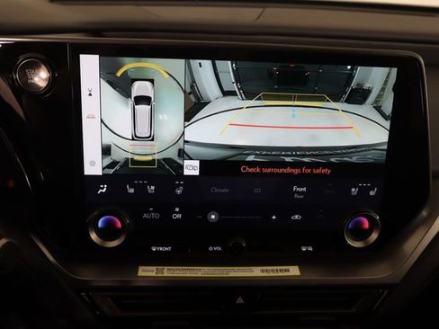 New 2026 Lexus TX 350 AWD image 18