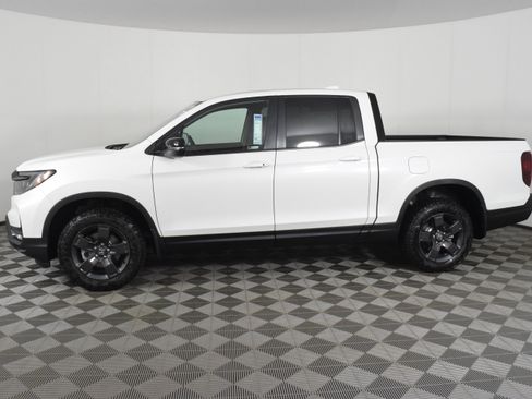 New 2026 Honda Ridgeline TrailSport image 9