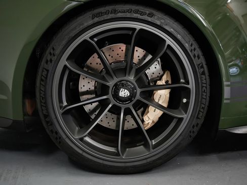 Used 2019 Porsche 911 GT3 RWD image 48