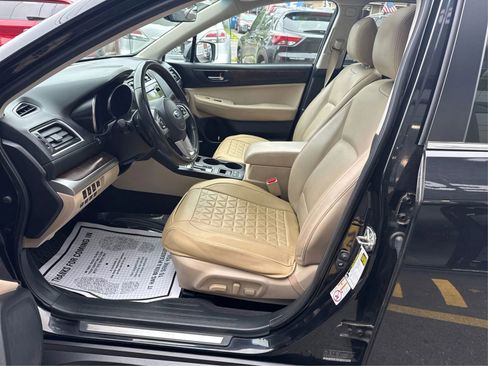 Used 2017 Subaru Outback 3.6R Limited AWD/4WD image 9