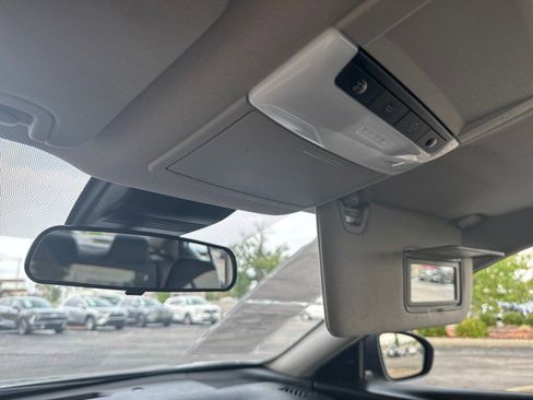 Used 2024 Nissan Altima 2.5 SV image 13