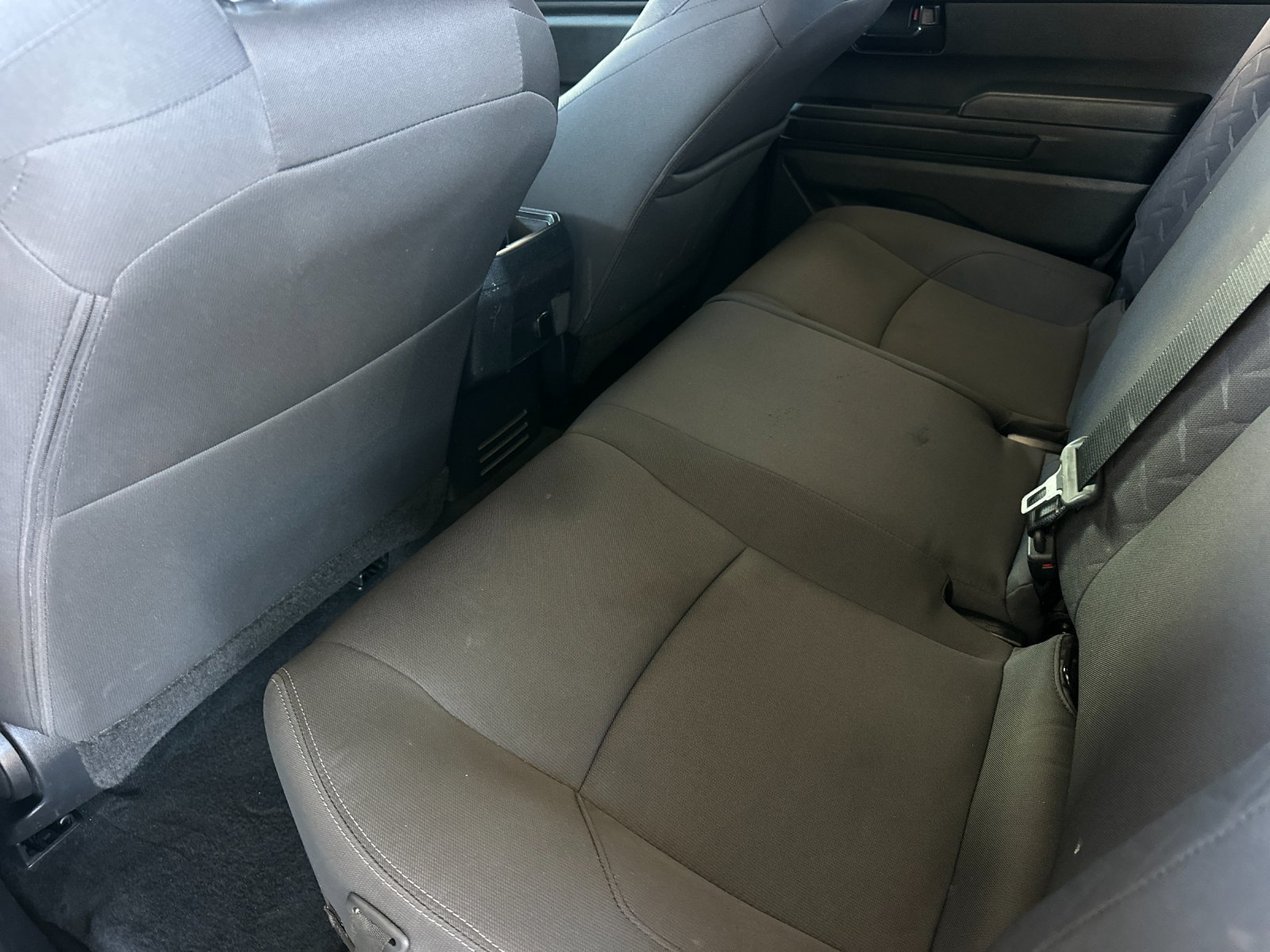 Used 2024 Toyota Tacoma SR5 AWD/4WD image 11