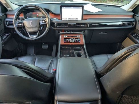 Used 2023 Lincoln Aviator Reserve image 29