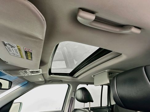 Used 2012 Honda Pilot Touring image 23