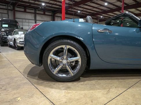 Used 2007 Saturn Sky w/ Premium Trim Pkg RWD image 9