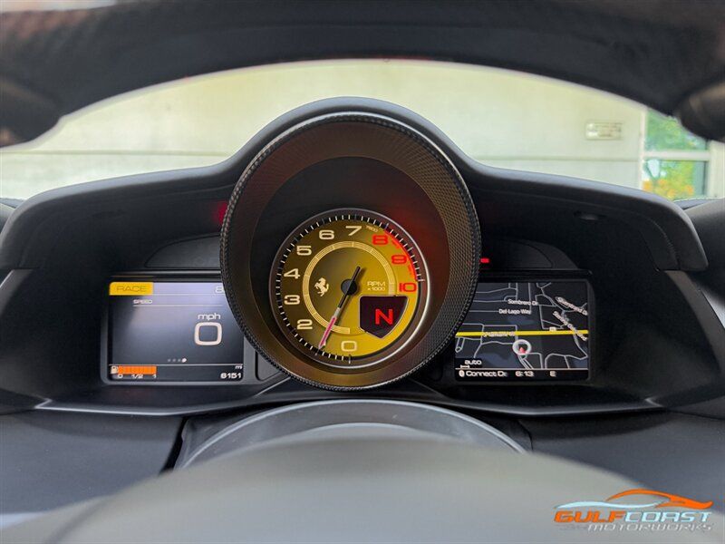 Used 2017 Ferrari 488 GTB RWD image 13