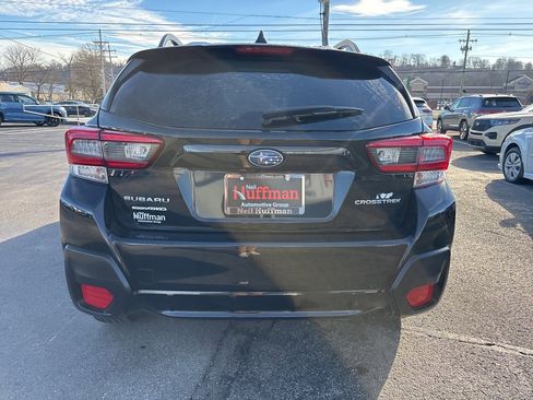 Used 2023 Subaru Crosstrek 2.0i Premium image 7