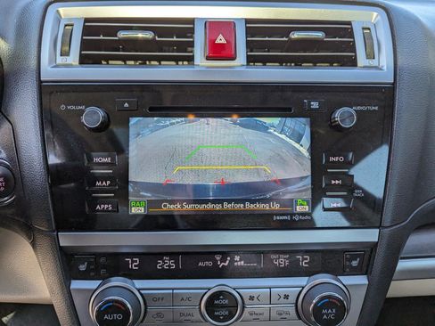 Used 2017 Subaru Legacy 2.5i Limited image 21