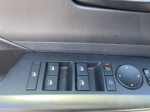 Used 2024 Hyundai Kona SEL FWD image 10