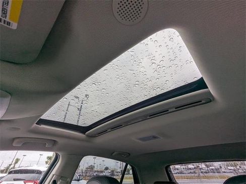 Used 2017 Buick Encore Essence image 23