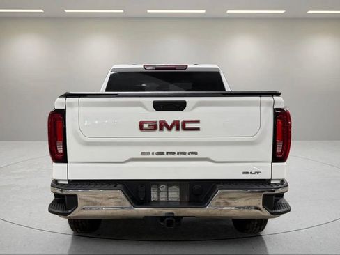 Used 2022 GMC Sierra 1500 SLT w/ SLT Convenience Package AWD/4WD image 4