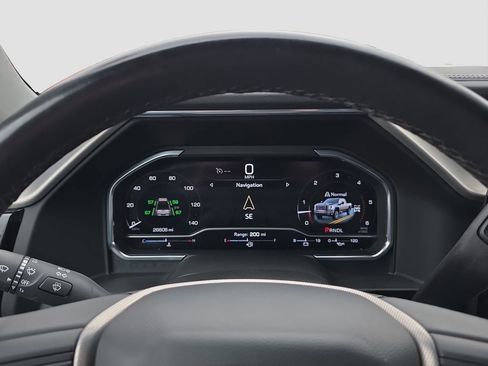 Used 2025 GMC Sierra 2500 Denali w/ Technology Package image 10