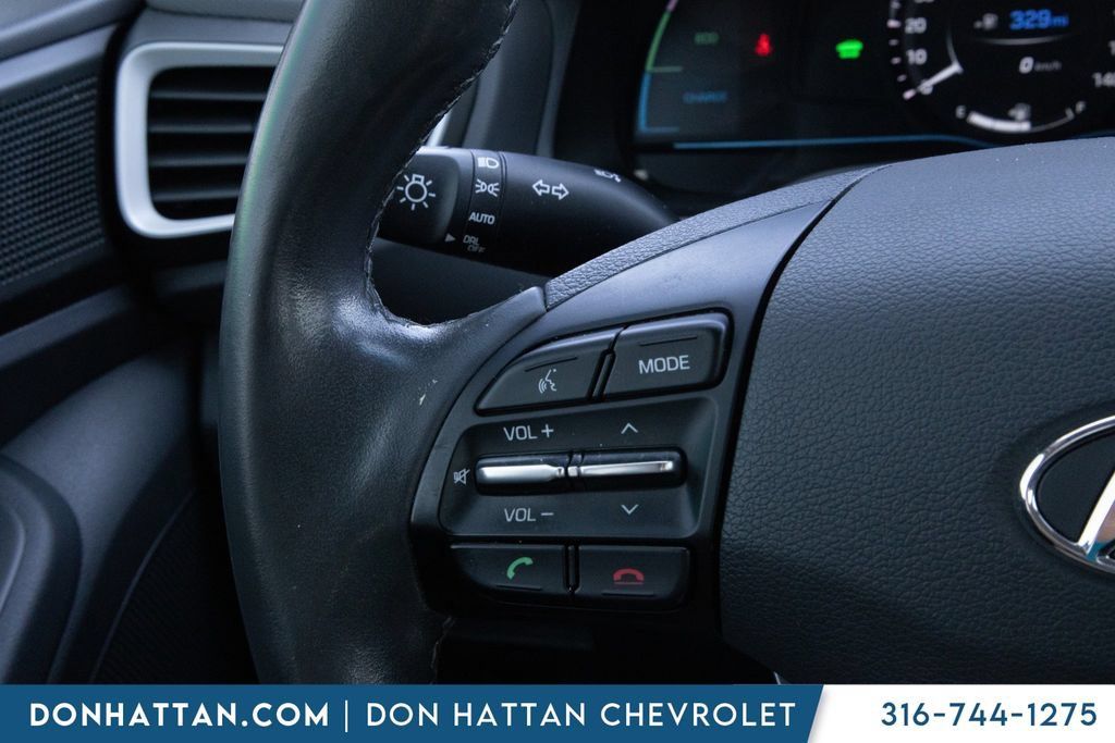Used 2017 Hyundai Ioniq SEL FWD image 7