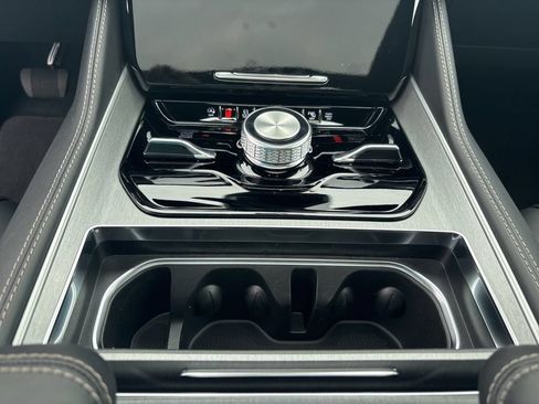 New 2026 Jeep Grand Wagoneer Limited AWD/4WD image 26